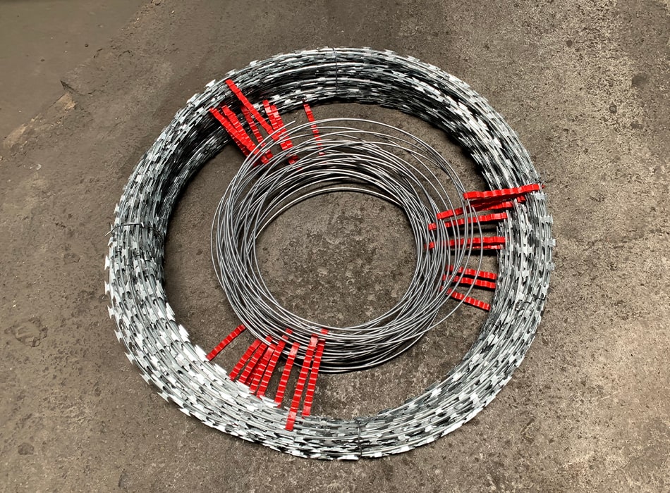 Electrified Concertina Razor Wire - Image 2