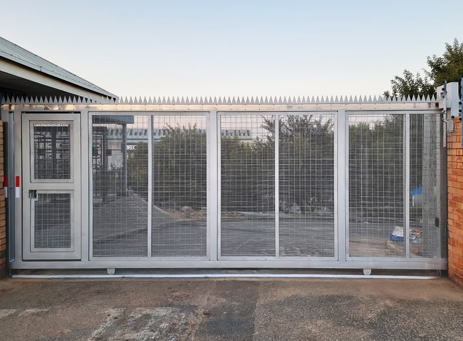 Gate Hinges · Clear View Fence Vehicle & Pedestrian Gates - Image 9