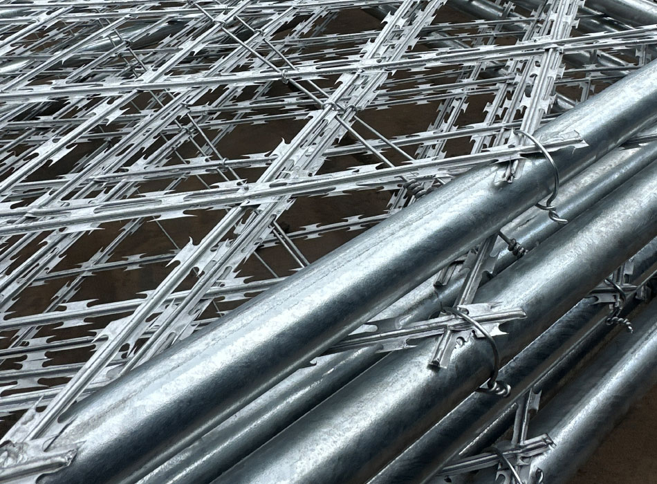 Razor Wire Mesh - Image 7
